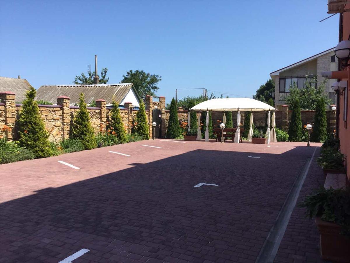 Inn Na Bugaze Karolino-Buhaz Bagian luar foto