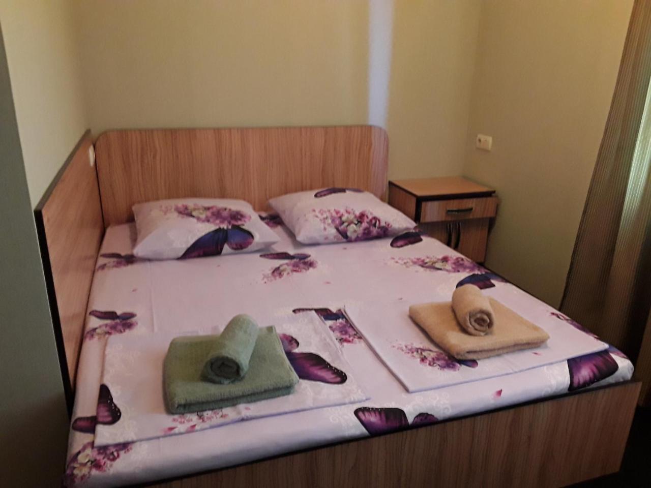 Inn Na Bugaze Karolino-Buhaz Bagian luar foto
